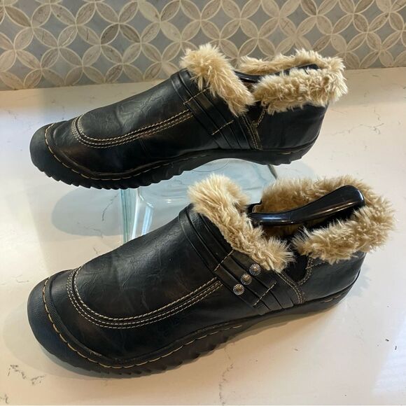 Jeep J41 Slip on Vegan Leather Fur Lined Shoes Like Shearling Women's size 9 - Picture 1 of 10